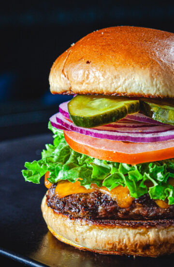 The Classic Cheeseburger