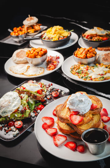 Mother's Day Brunch in Lincolnwood