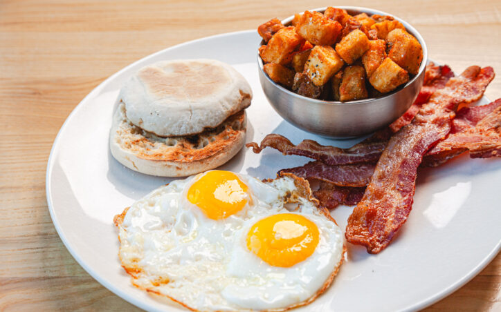 Fatpour Mornication Combination for brunch with sunny side up eggs