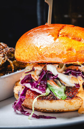 Cajun Salmon Sandwich from Fatpour