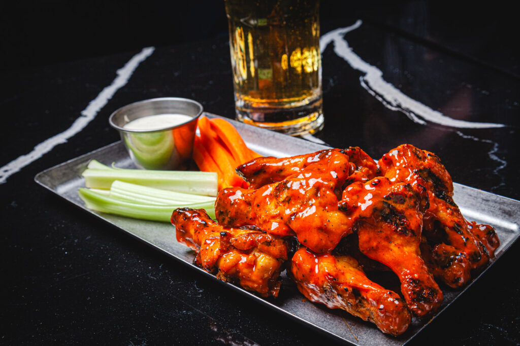 Chicken Wings at Fatpour