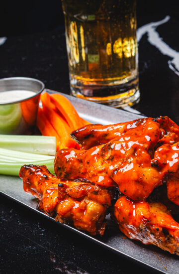 Chicken Wings at Fatpour