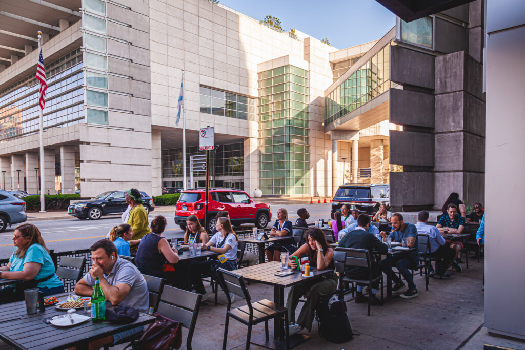 Outdoor patio dining near Wintrust Arena at Fatpour McCormick