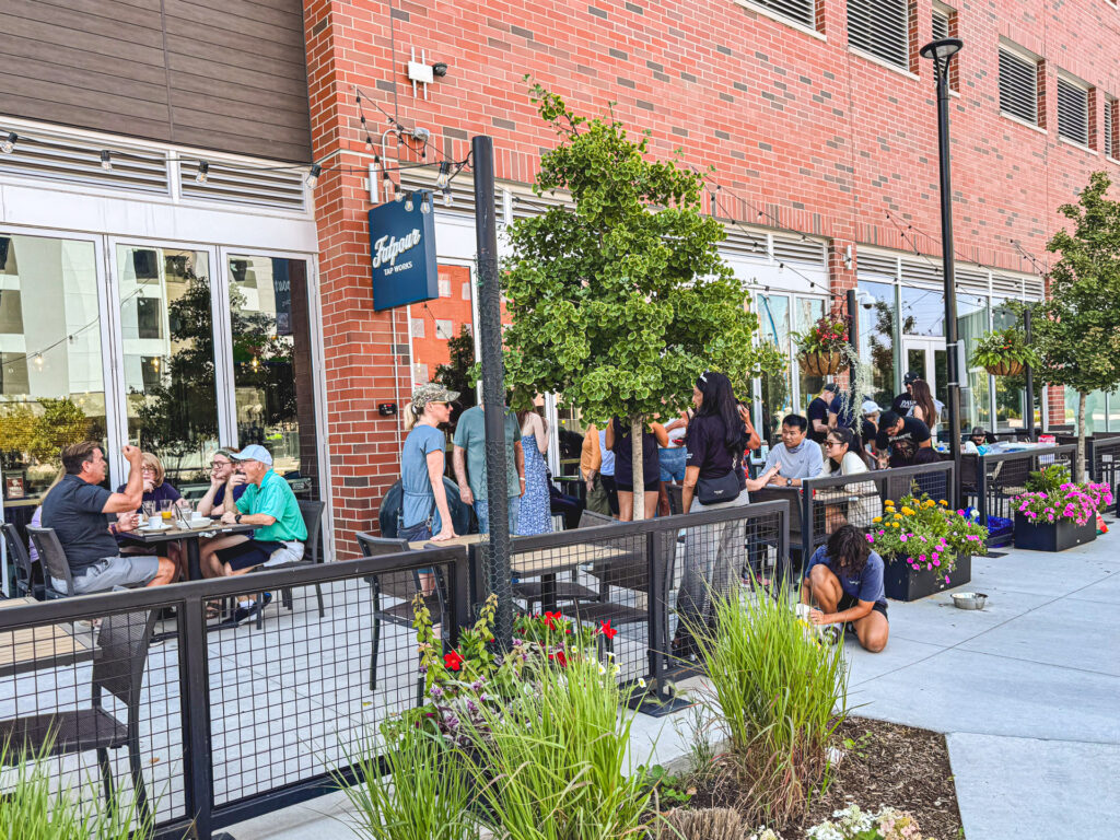 Private Events with Fatpour Lincolnwood 66 FPLW patio paws event 080925 5851