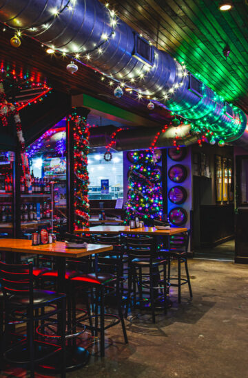 The ultimate Chicago sports bar with holiday decor at Fatpour Wicker Park in the main bar area
