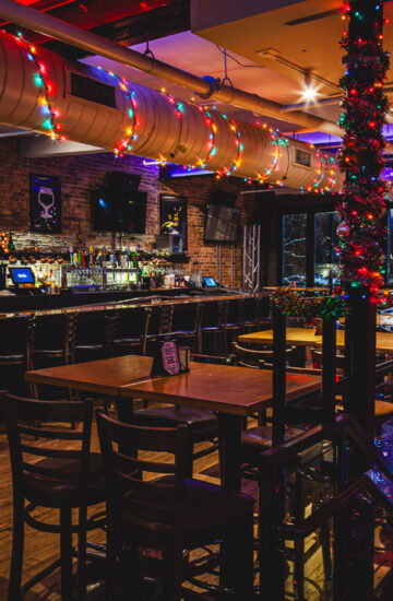 Second Floor bar at Fatpour Wicker Park decorated for the holidays.