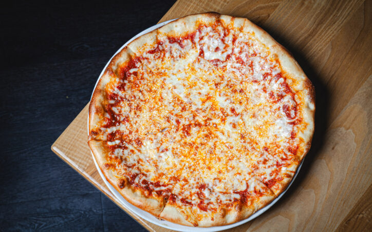 FPLW cheese pizza