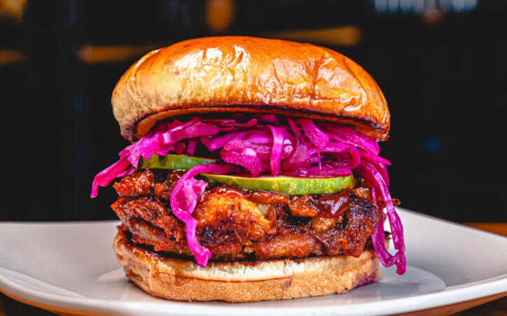 bbq carnitas sandwich 0952
